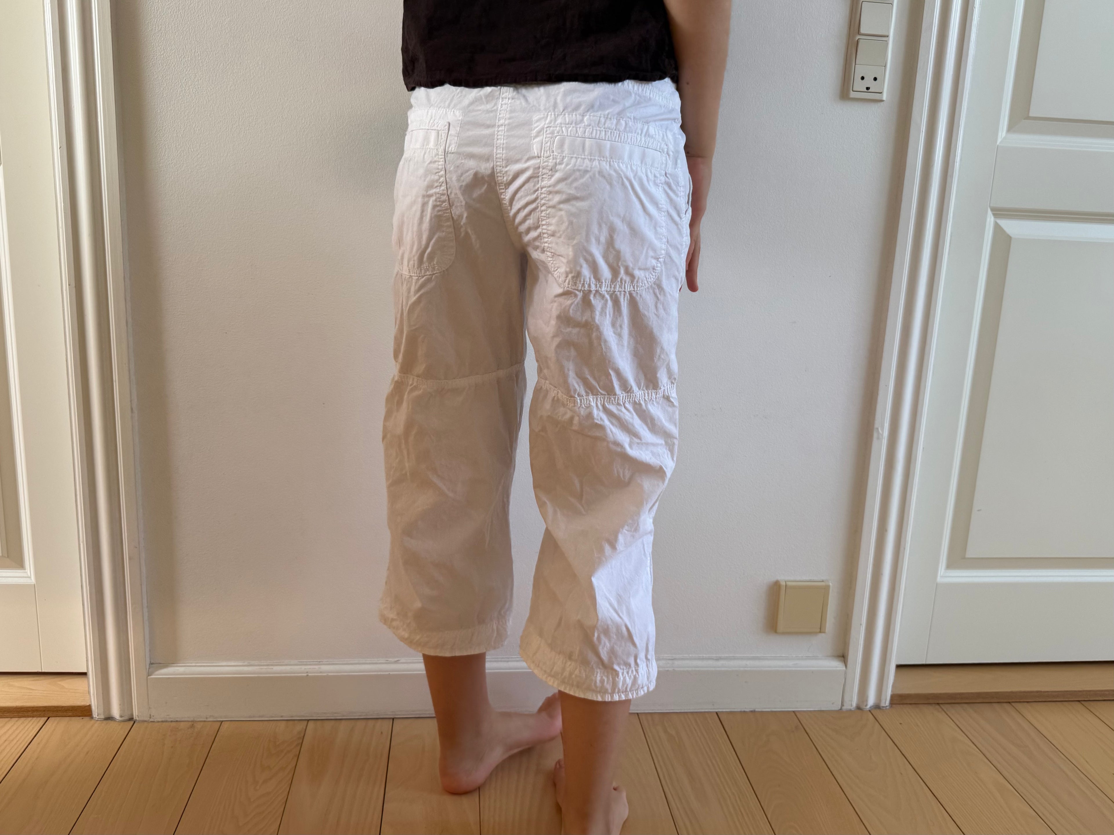 Hvide lavtaljede capris