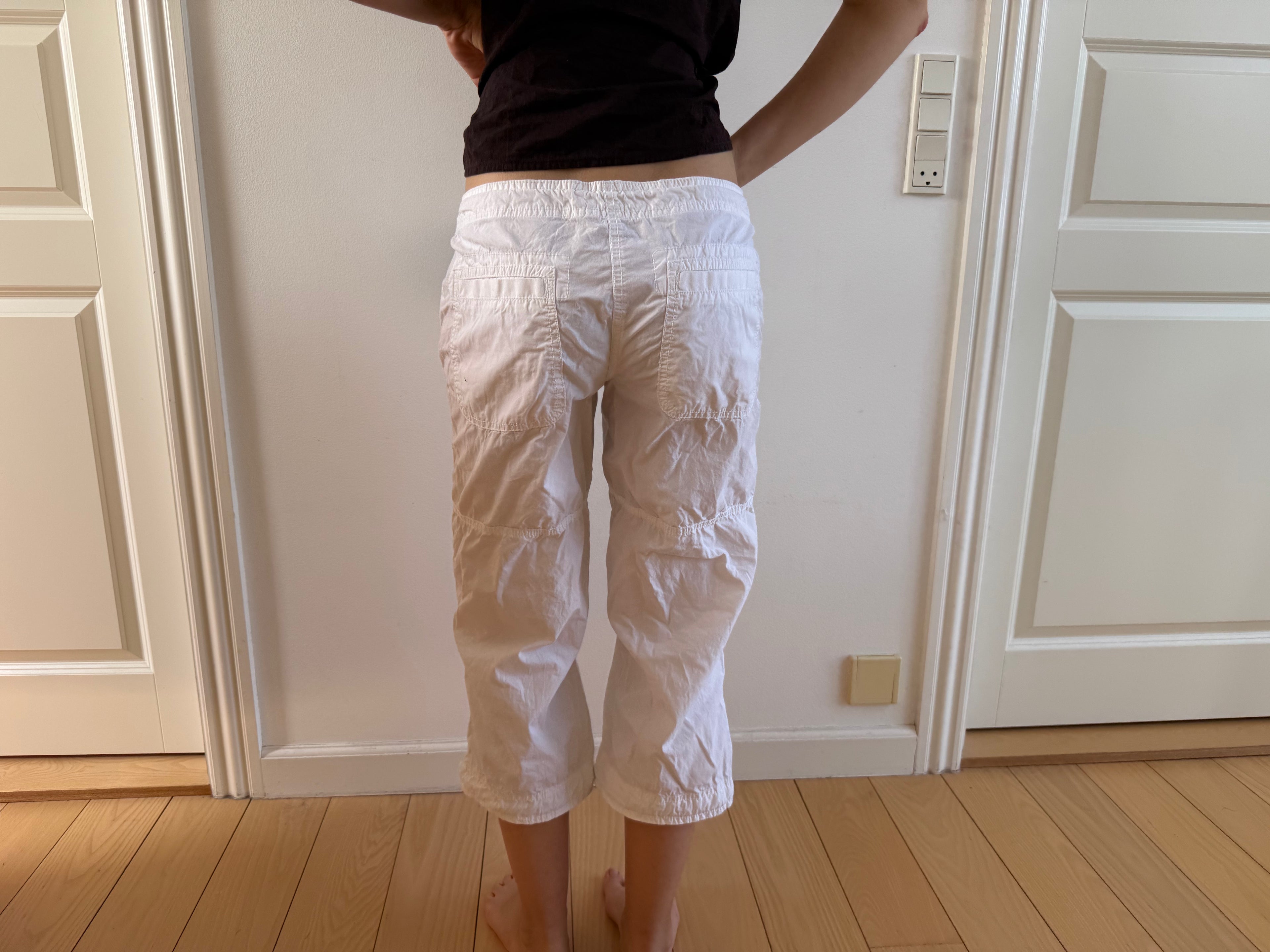 Hvide lavtaljede capris