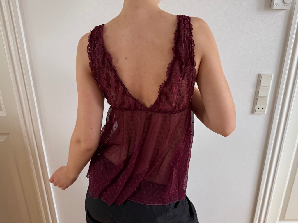 Bordeaux blondetop