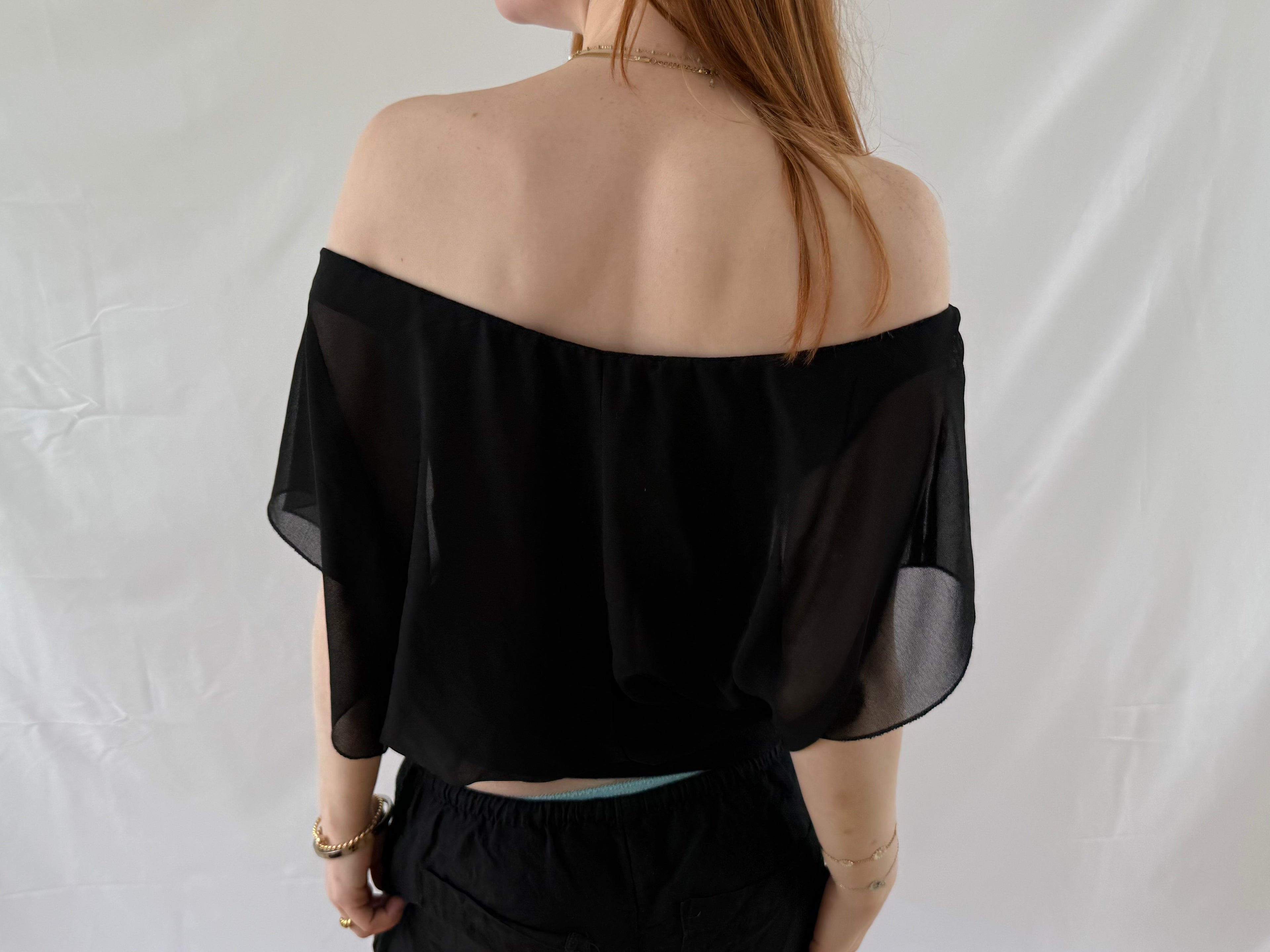 Sort off the shoulder top