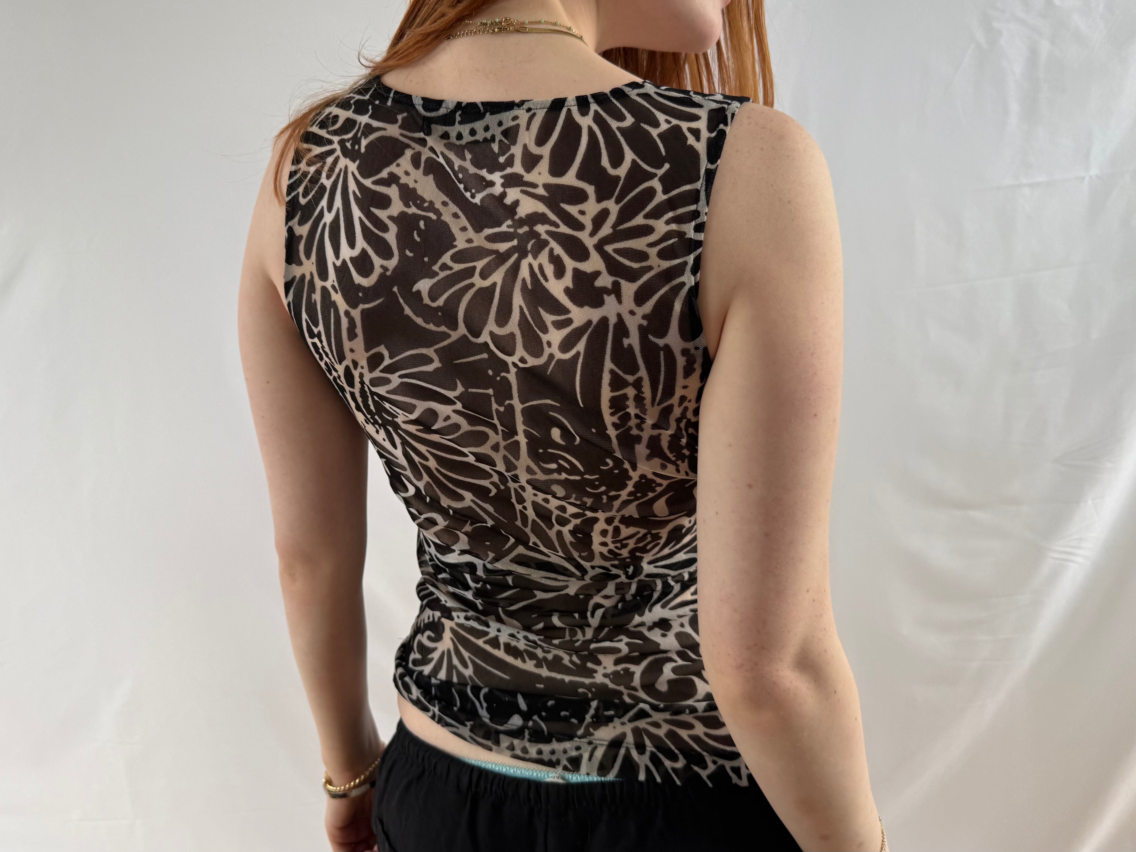 mønstret mesh top