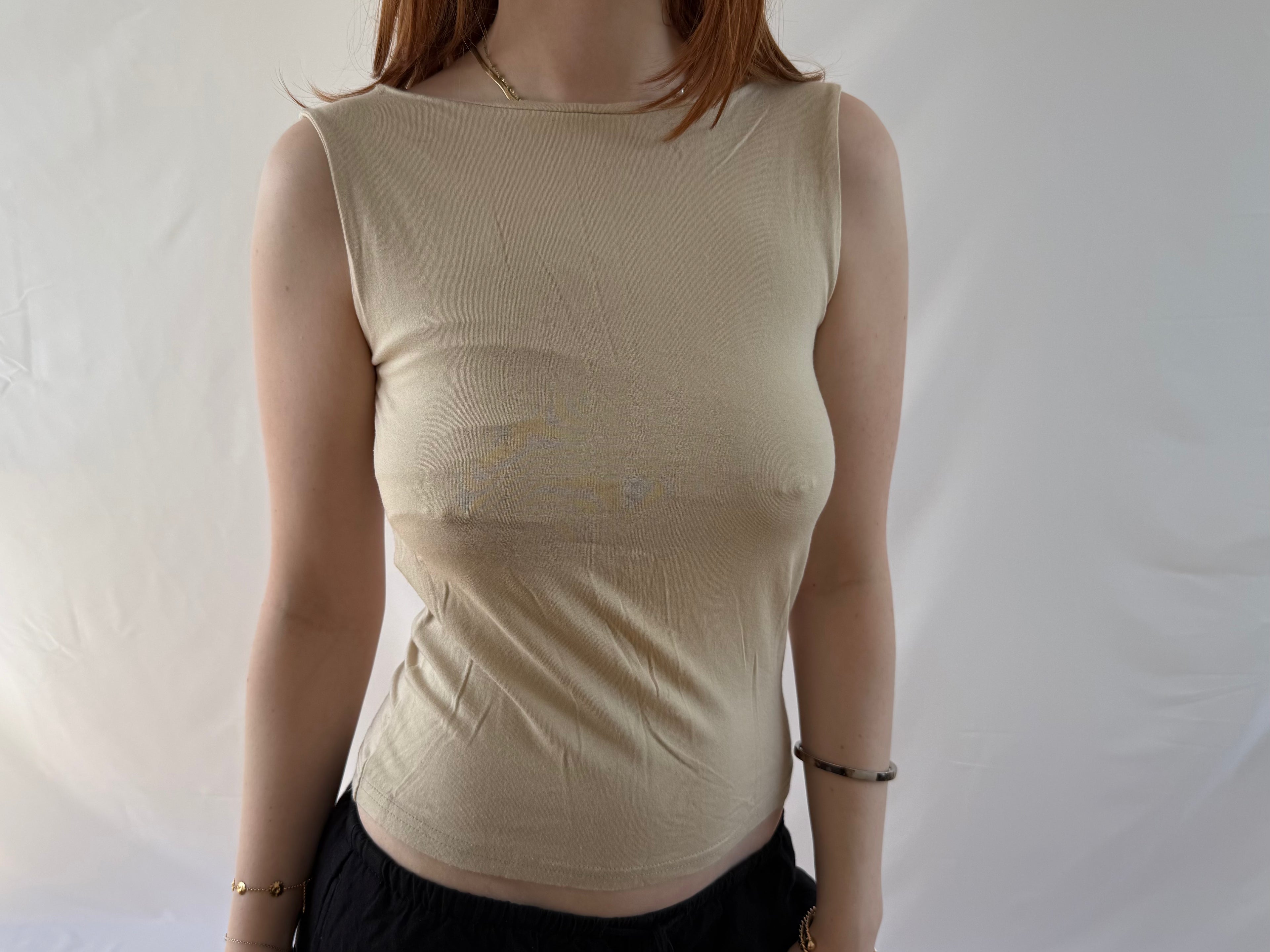 Beige ærmeløs top
