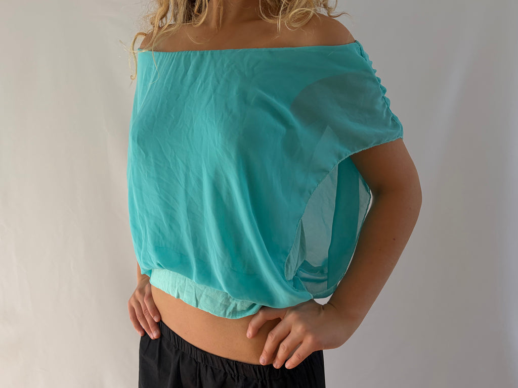 Turkis flowy off the shoulder top&nbsp;