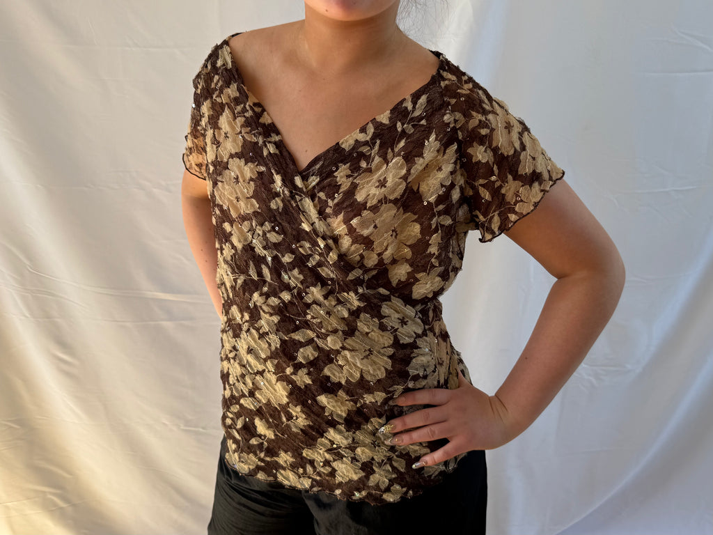 Blomstret top
