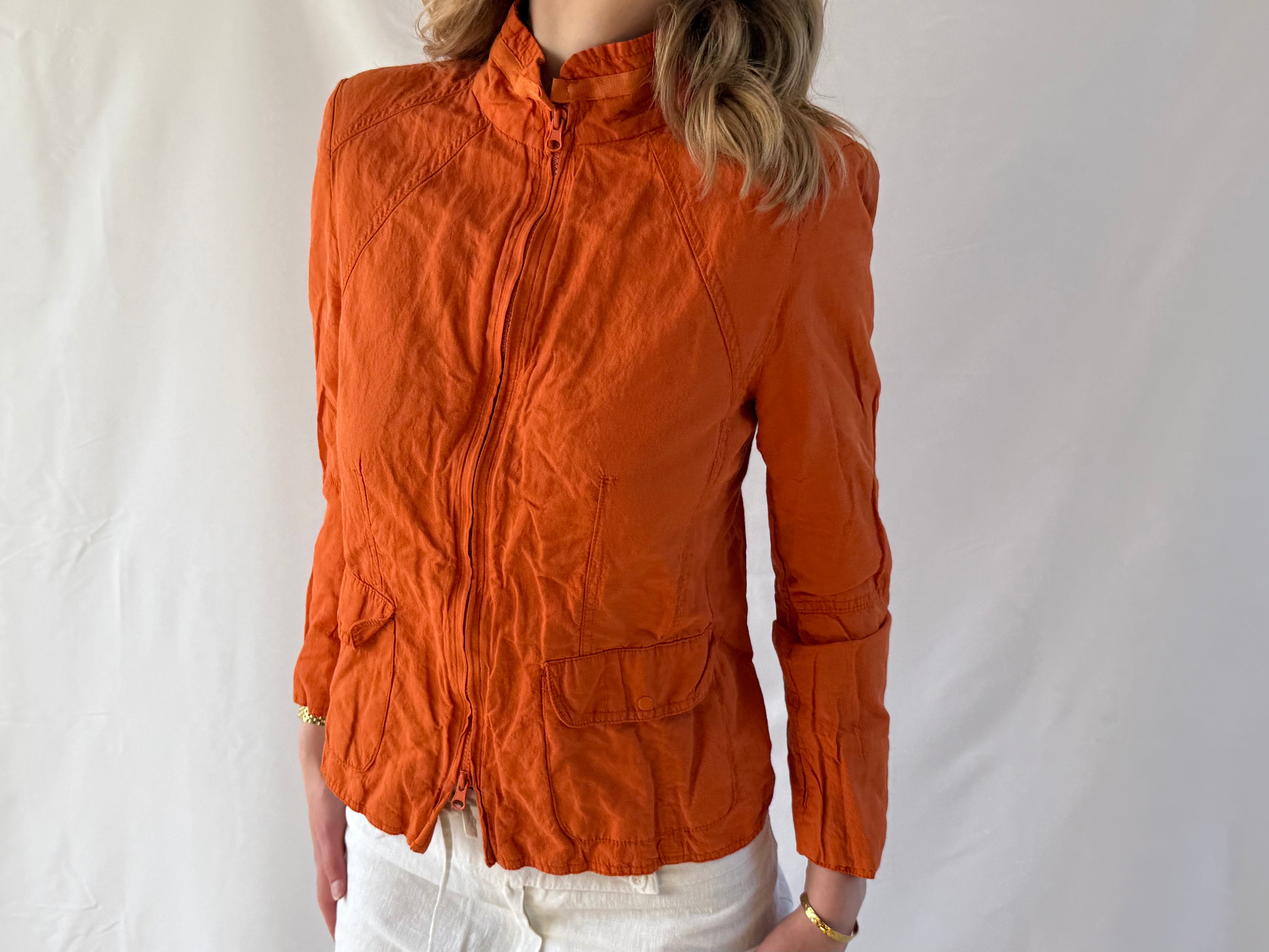 Orange sommerjakke