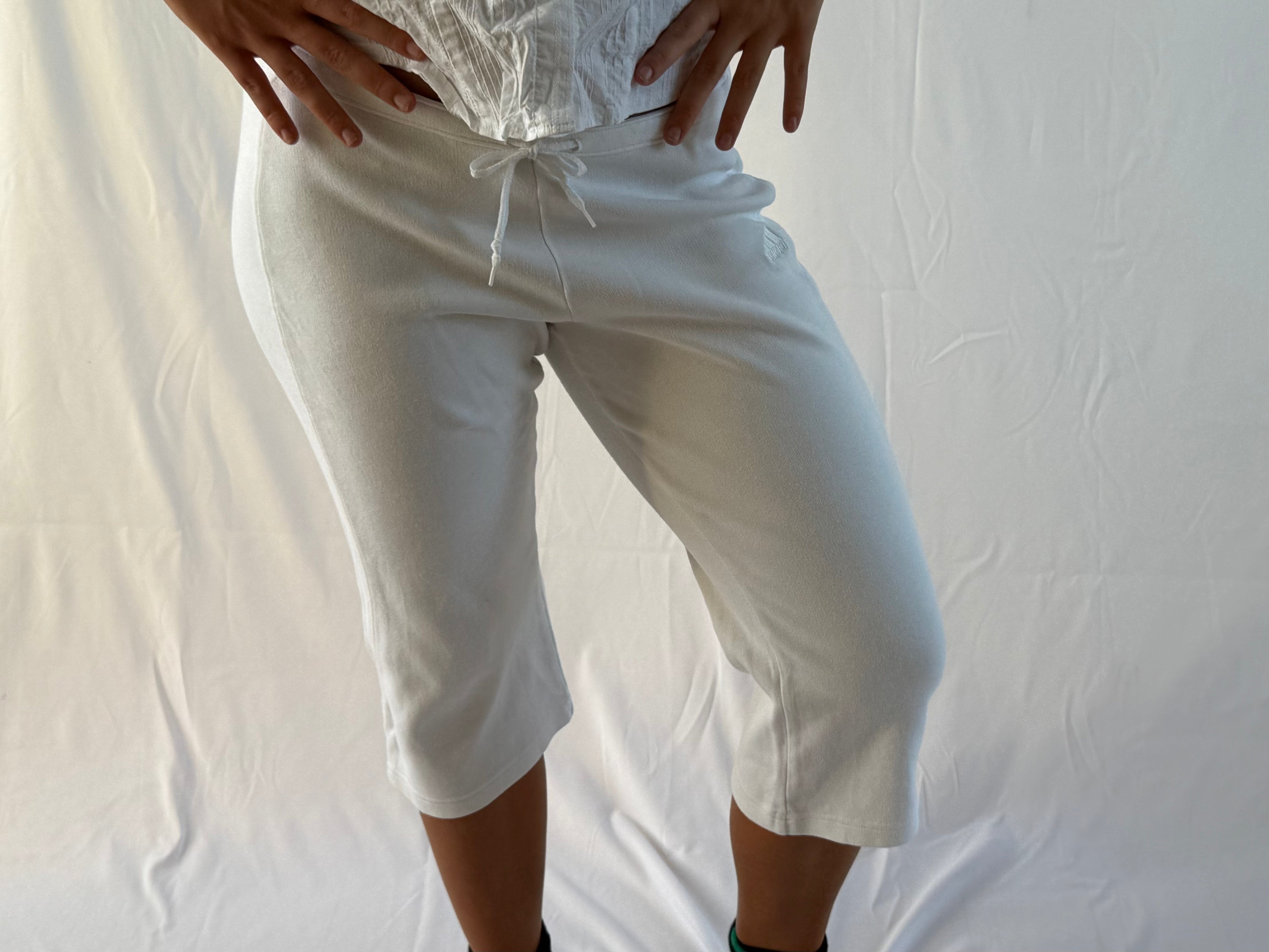 Hvide adidas capris