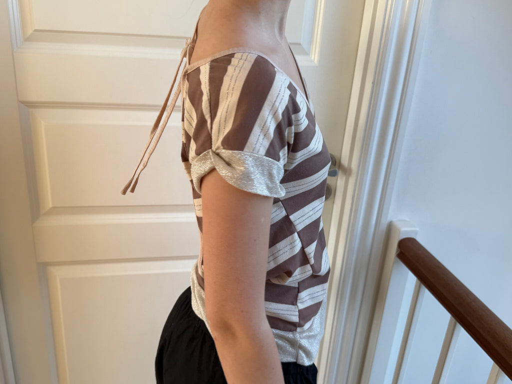 Top with open back