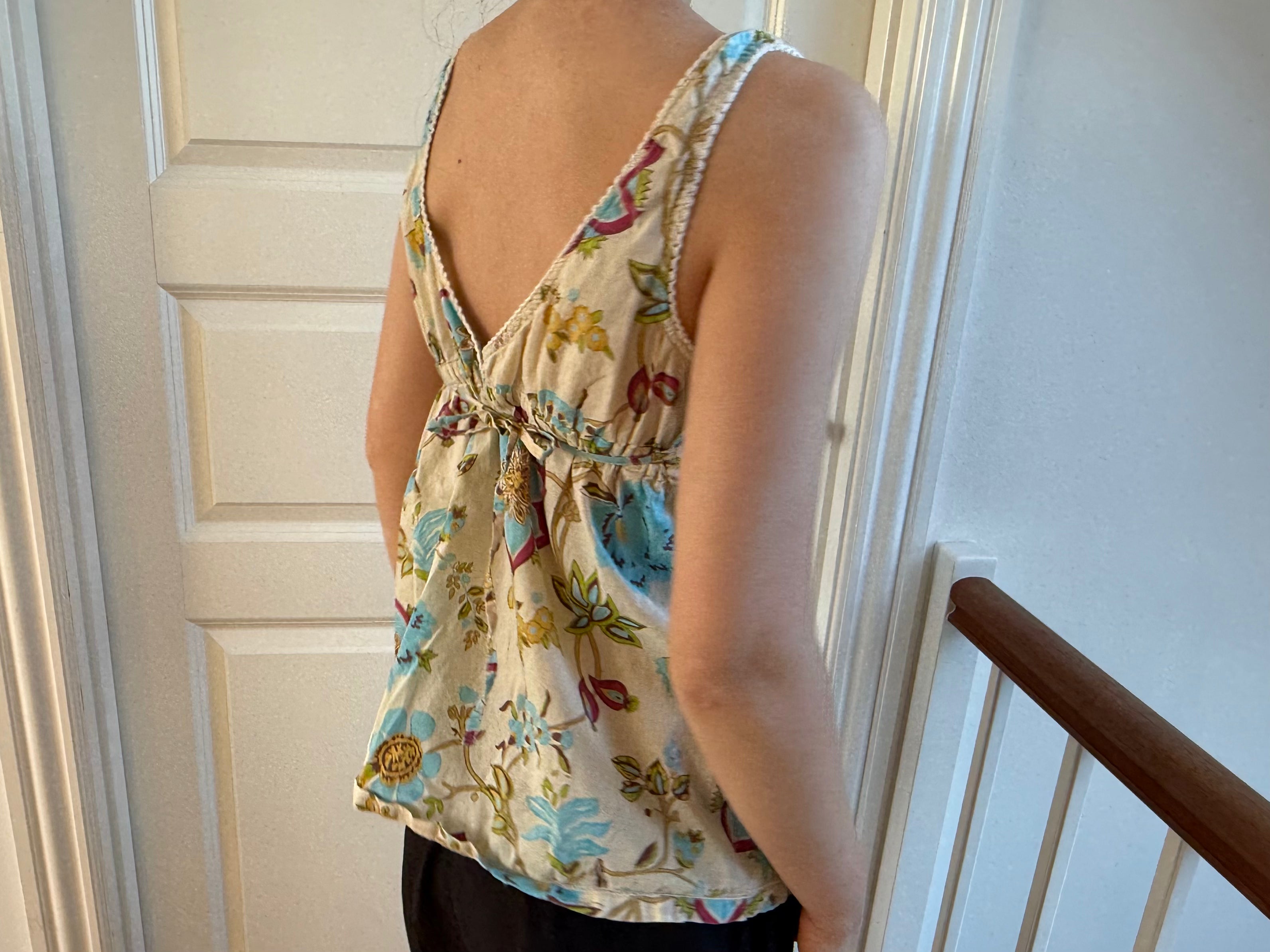 Multifarvet flowy top