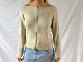 Beige off the shoulder striktrøje