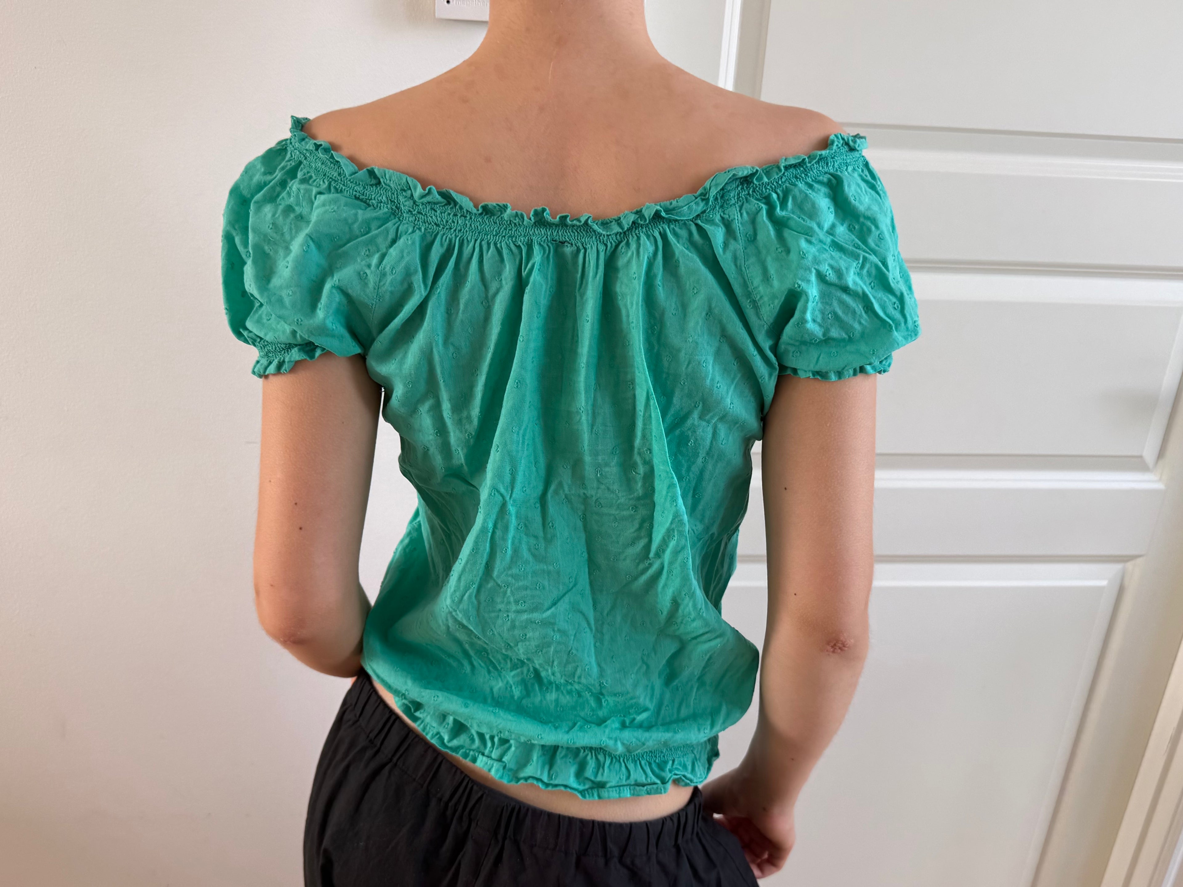 Turkisgrøn off the shoulder kortærmet top