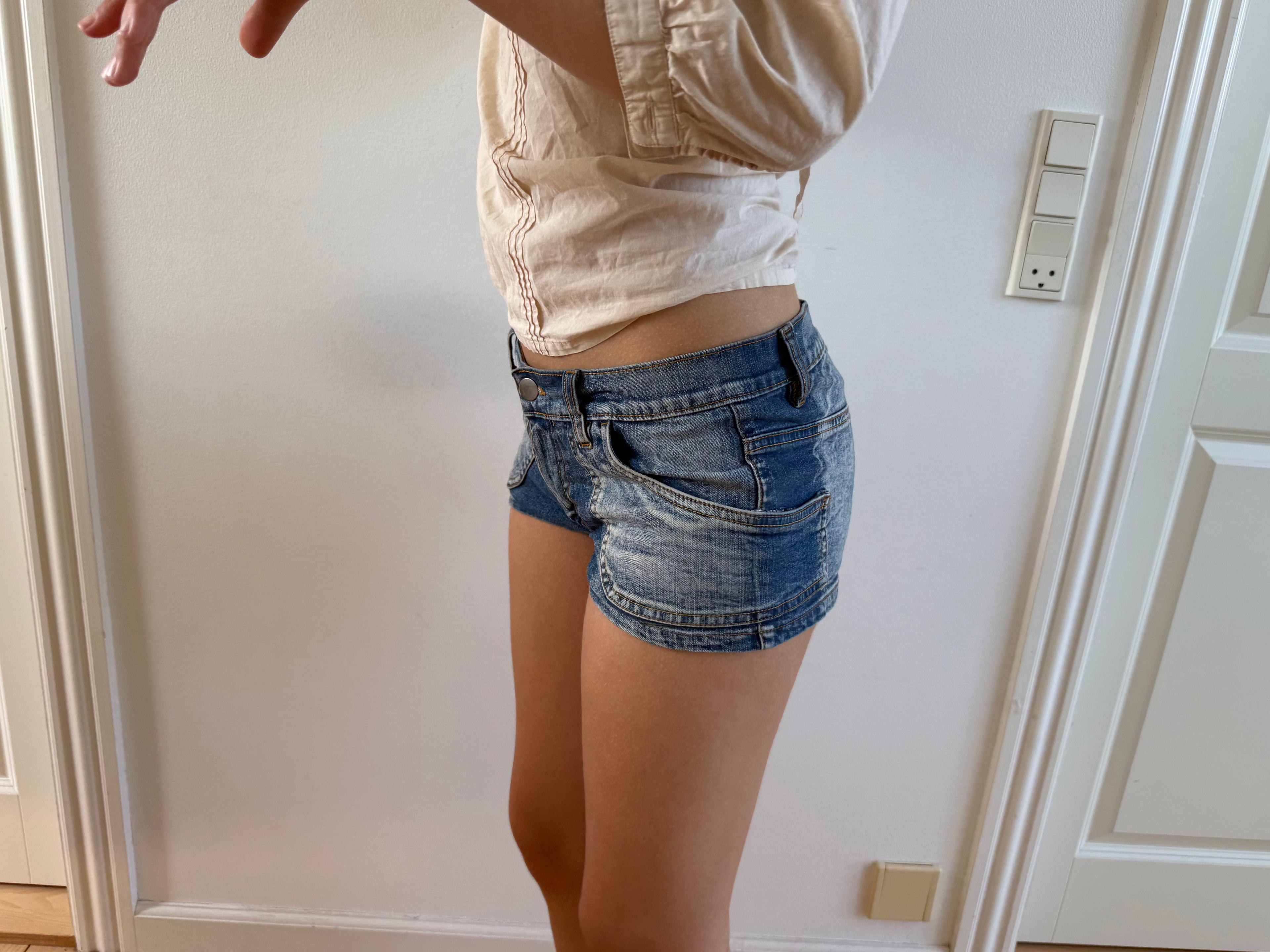Denim bootyshorts