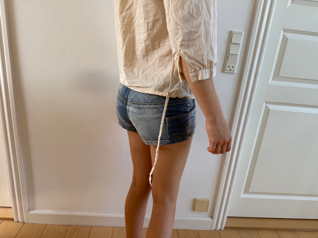 Denim bootyshorts